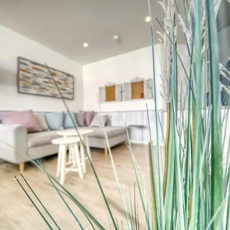 - Haus N, App 0n0907 Apartment *
